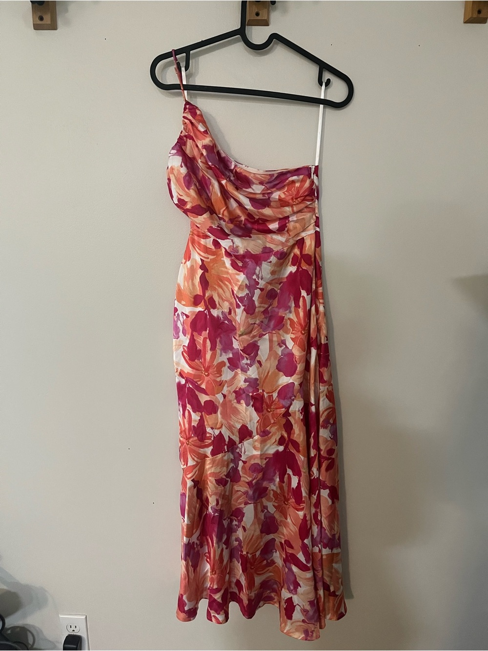Hello Molly One-Shoulder Floral Dress